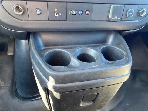 Used 2019 Chevrolet Express 3500 Extended RWD image 20