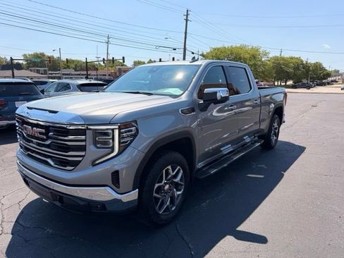 Used 2026 GMC Sierra 1500 SLT w/ SLT Premium Plus Package AWD/4WD image 3