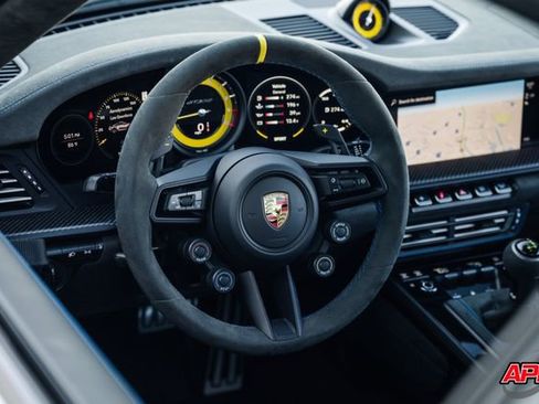 Used 2025 Porsche 911 GT3 RS image 7