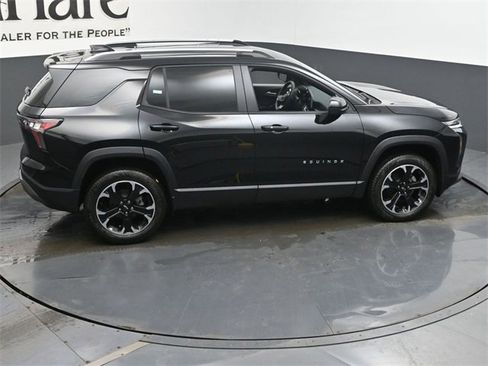 New 2026 Chevrolet Equinox LT image 17