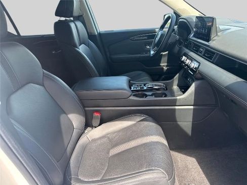 Used 2023 Honda Pilot EX-L image 18