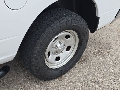 Used 2017 RAM 1500 Tradesman w/ Power & Remote Entry Group image 10