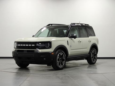 New 2025 Ford Bronco Sport Outer Banks w/ Outer Banks Tech Package+ image 8
