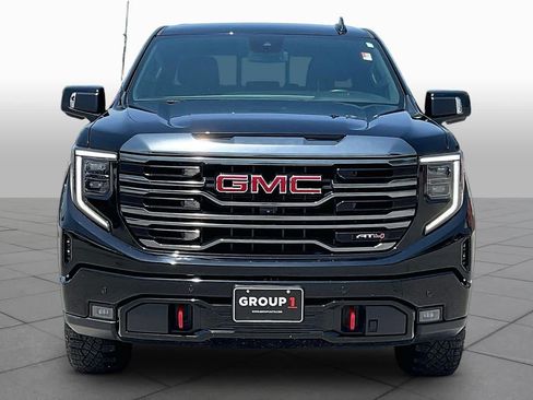 Certified 2024 GMC Sierra 1500 AT4 w/ AT4 Premium Package AWD/4WD image 4