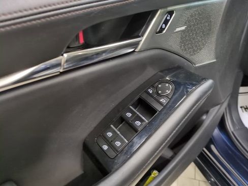 Used 2019 MAZDA MAZDA3 Sedan w/ Preferred Package image 16