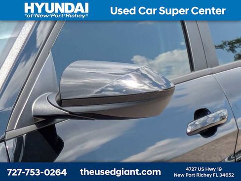 Used 2022 Hyundai Elantra SEL FWD image 11