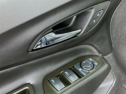 Certified 2024 Chevrolet Equinox LT image 20