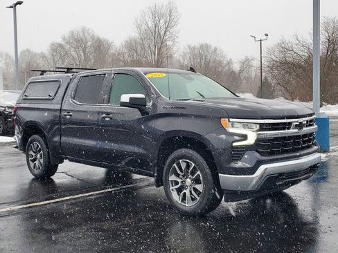 Used 2022 Chevrolet Silverado 1500 LT w/ LPO, Dark Essentials Package image 2