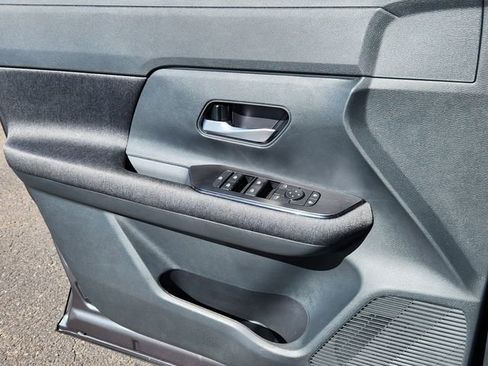 New 2026 Nissan Kicks SV FWD image 6