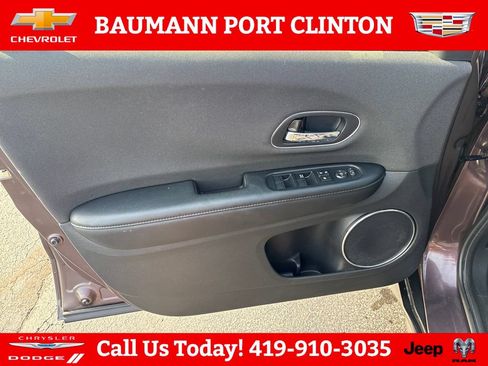 Used 2022 Honda HR-V EX image 11