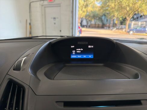 Used 2017 Ford Escape SE image 34