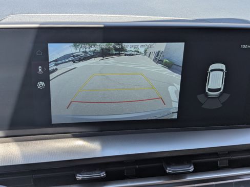 Certified 2024 Kia Telluride S w/ S Sunroof Package FWD image 24