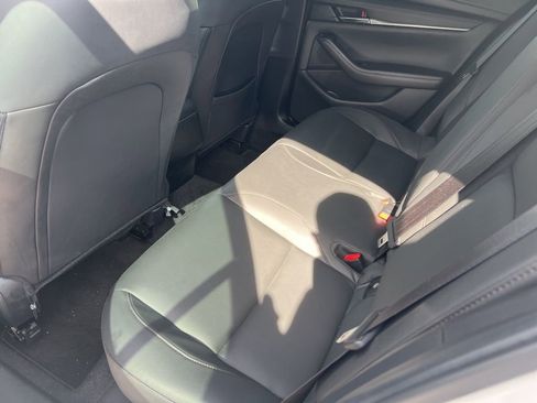 Used 2023 MAZDA MAZDA3 s image 8