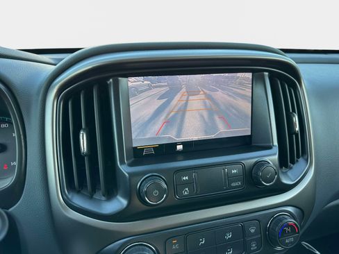 Used 2021 Chevrolet Colorado Z71 image 25