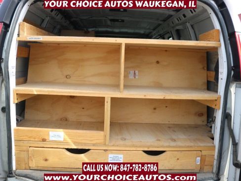 Used 2017 GMC Savana 2500 RWD image 20