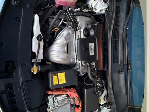 Used 2014 Toyota Camry LE w/ Fleet Convenience Package image 13