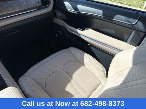 Used 2024 Ford Expedition Max Limited image 16