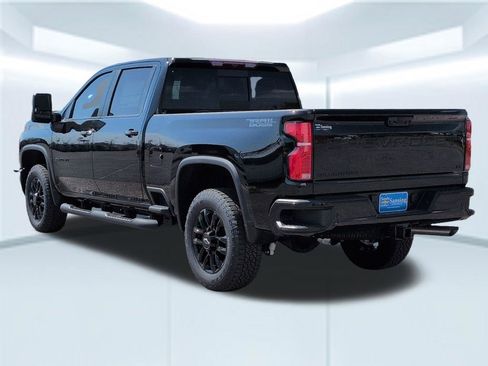 New 2026 Chevrolet Silverado 3500 LT w/ Trail Boss Package AWD/4WD image 4