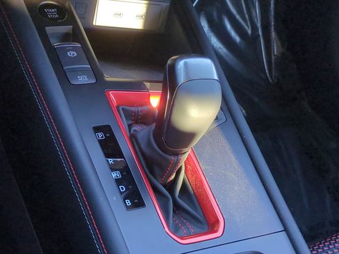 New 2026 Nissan Kicks SR image 18