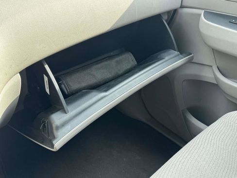 Used 2011 Honda Odyssey EX image 27