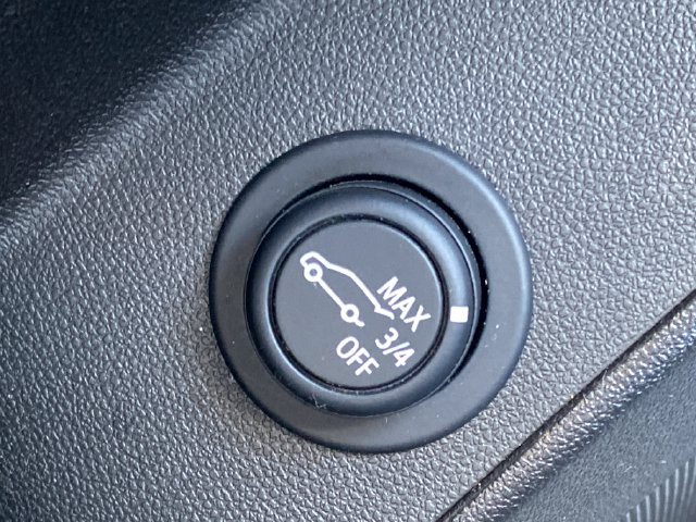 Used 2024 Chevrolet Equinox RS w/ LPO, Floor Liner Package FWD image 33