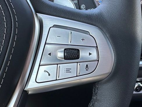 New 2026 BMW X7 xDrive40i AWD/4WD image 18