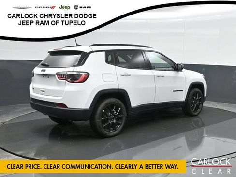 New 2026 Jeep Compass Latitude image 2