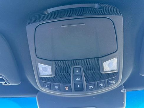 Used 2020 Lincoln Nautilus Reserve w/ Equipment Group 201A image 27