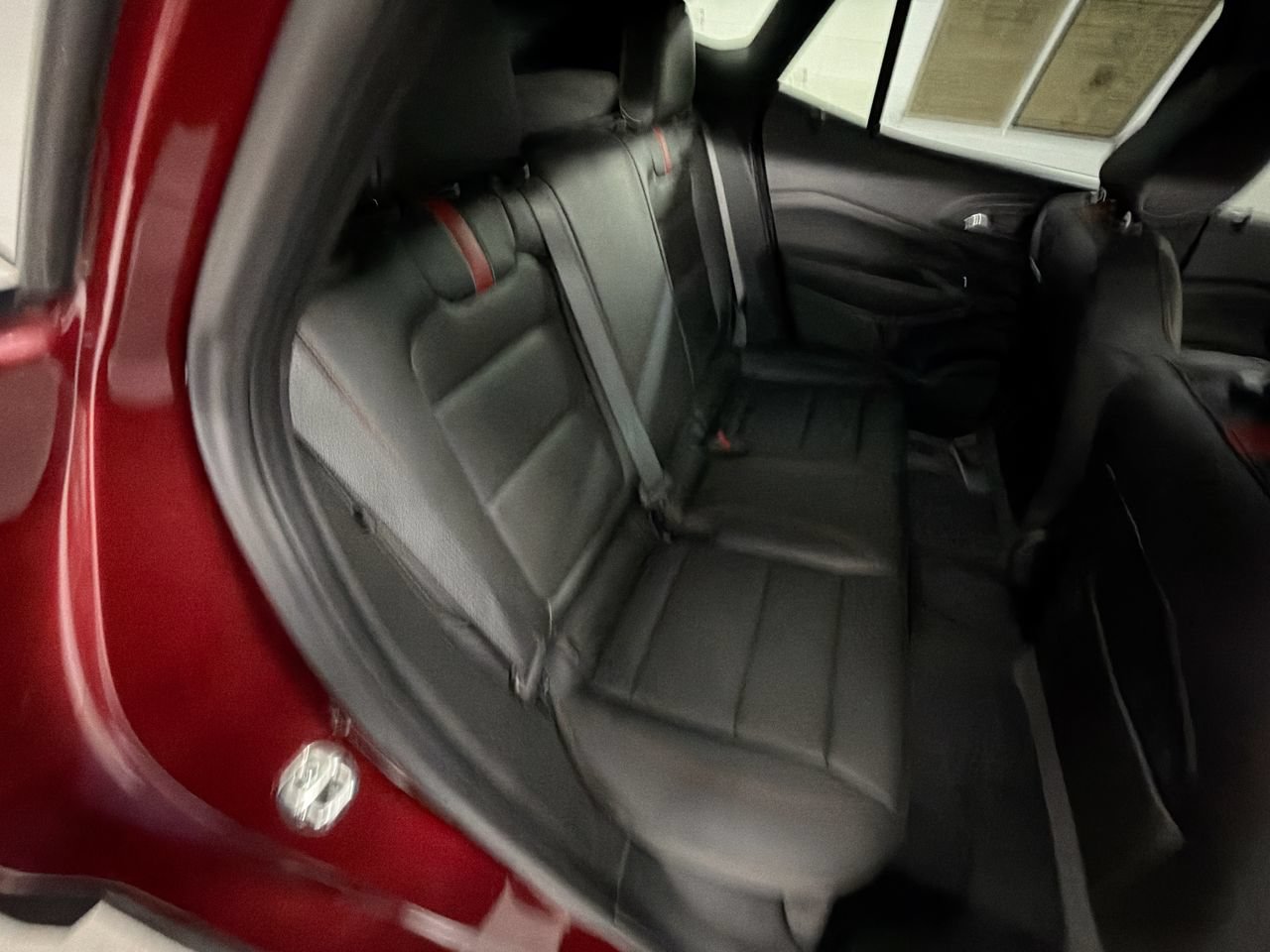 Certified 2025 Chevrolet Trax RS w/ Sunroof Package FWD image 24