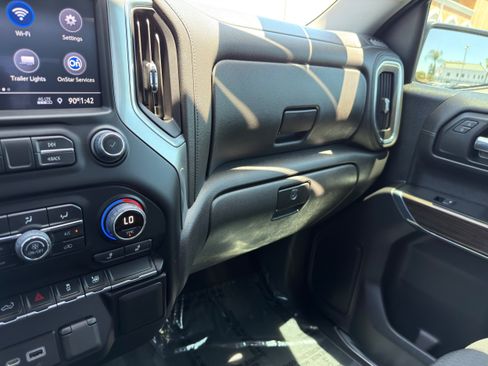 Used 2022 Chevrolet Silverado 1500 LT RWD image 35