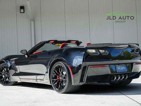 Used 2016 Chevrolet Corvette Z06 w/ 2LZ Preferred Equipment Group image 7
