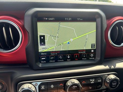 Used 2021 Jeep Wrangler Unlimited Rubicon AWD/4WD image 19