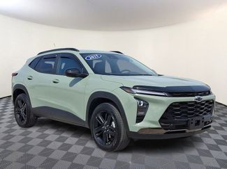 Used 2025 Chevrolet Trax ACTIV w/ Driver Confidence Package video 1