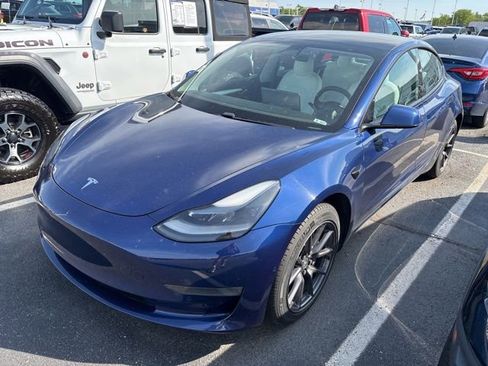 Used 2021 Tesla Model 3 Long Range AWD/4WD image 3