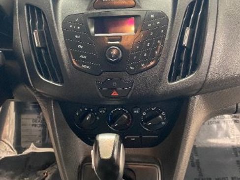 Used 2018 Ford Transit Connect XL FWD image 18
