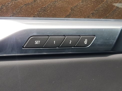 New 2026 Cadillac Escalade Platinum Sport AWD/4WD image 16