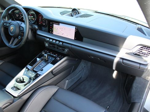 Used 2024 Porsche 911 Carrera S image 25