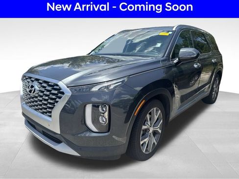 Used 2020 Hyundai Palisade SEL FWD image 2