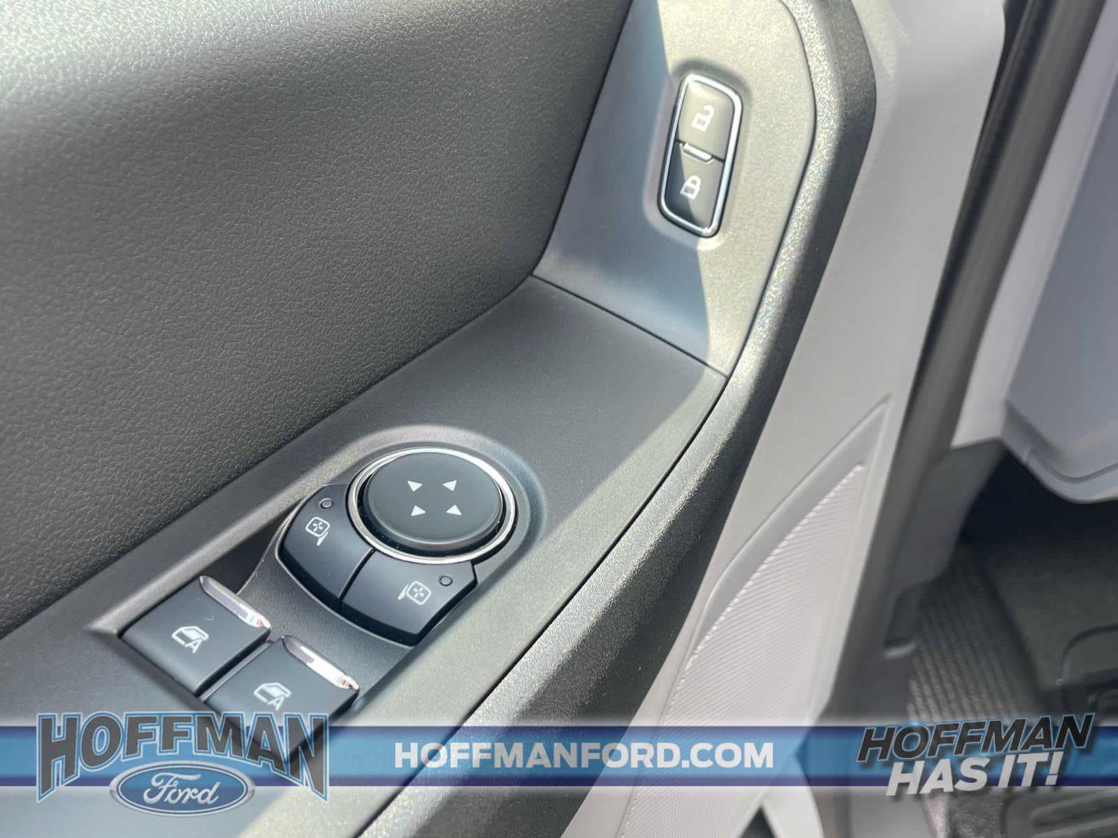 Used 2025 Ford F550 4x4 Regular Cab Super Duty image 34