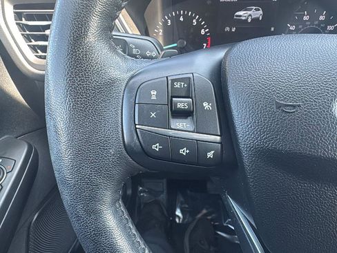 Used 2020 Ford Escape SEL image 23