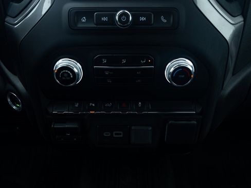 Used 2024 GMC Sierra 3500 Pro image 16