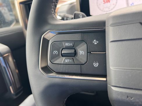 New 2025 GMC Hummer EV 2X image 11