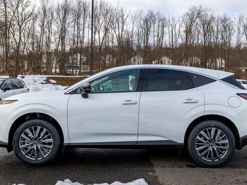 New 2026 Nissan Murano SL image 8