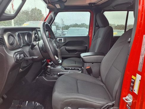 Used 2021 Jeep Gladiator Sport image 17