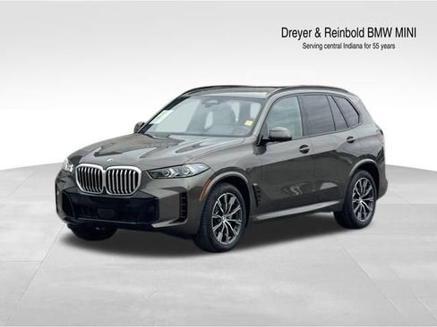Certified 2026 BMW X5 xDrive40i w/ M Sport Package AWD/4WD image 1