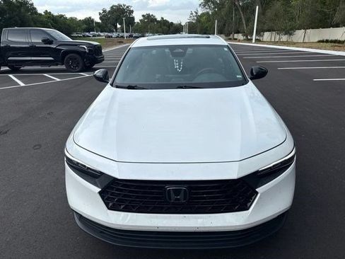 Used 2024 Honda Accord Sport image 2