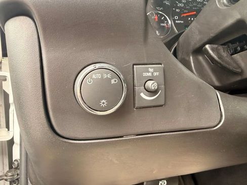 Used 2021 Chevrolet Express 2500 RWD image 11