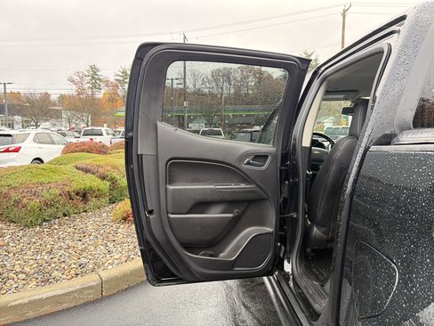 Used 2019 Chevrolet Colorado ZR2 image 29