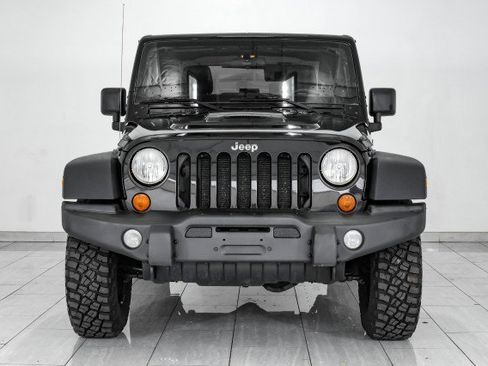 Used 2012 Jeep Wrangler Rubicon image 3
