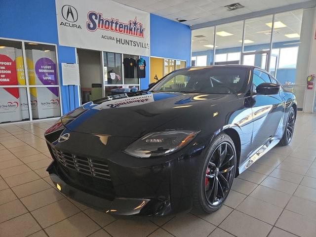 Used 2025 Nissan Z Performance w/ Floor Mat Package RWD image 1